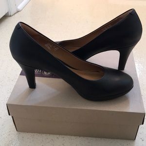 Clark’s leather pumps
